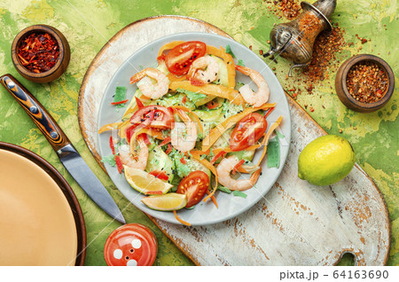 Salad with shrimp and vegetables Salad with shrimp and vegetables 64163690