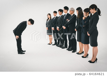 business　内定辞退　早期離職 64164621