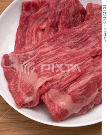 国産黒毛和牛の薄切り 国産黒毛和牛の薄切り 64172703