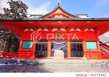 赤城神社　群馬県　赤城山　大洞赤城神社　元宮赤城神社　啄木鳥橋　冬　 64174442