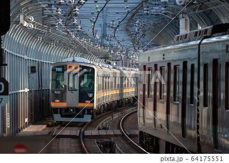 阪神なんば線　九条駅　阪神9000系 64175551