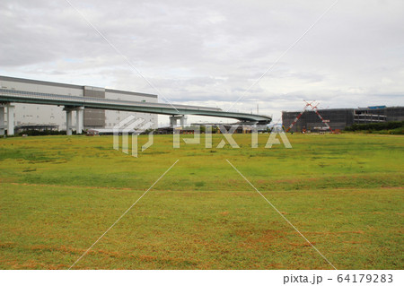 兵庫県立尼崎の森中央緑地･大芝生広場／兵庫県尼崎市扇町33 64179283