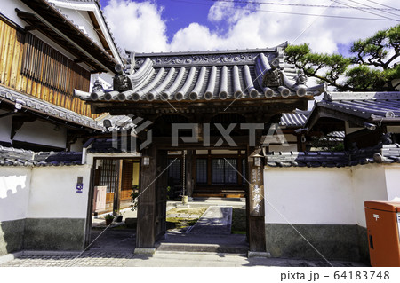 城下町龍野　善龍寺　山門　兵庫県たつの市 64183748
