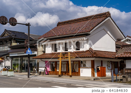 福島県　喜多方の町並み　蔵のまち　喜多方ラーメンミュージアム　喜多方ラーメン神社 64184630