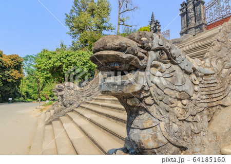 カイディン帝廟　ベトナム　フエ 64185160