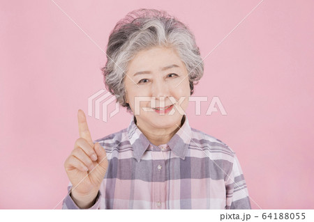 Happy senior life concept. Healthy activities in daily life of senior couple 375 64188055