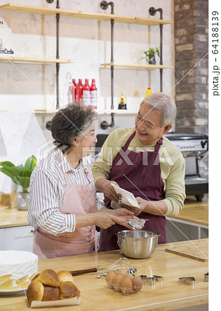 Happy senior life concept. Healthy activities in daily life of senior couple 250 Happy senior life concept. Healthy activities in daily life of senior couple 250 64188139
