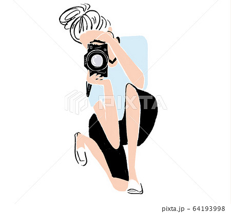一眼レフカメラで撮影する女性のイラスト素材