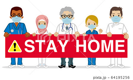 プラカードを掲げる医療従事者　多国籍　"STAY HOME" 64195256