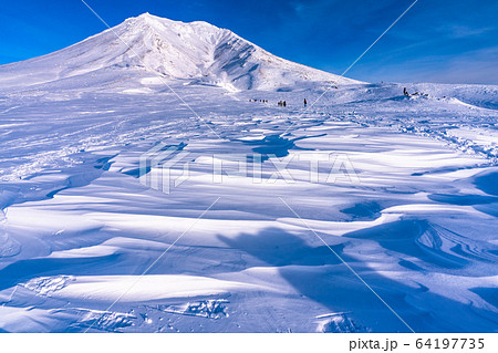 北海道 極寒の旭岳 冬の大雪山の写真素材