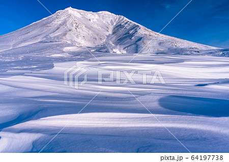 《北海道》極寒の旭岳・冬の大雪山 64197738