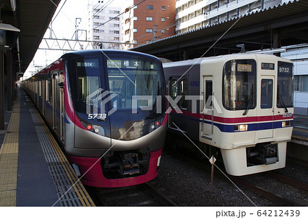 KO］京王5000系・9030系（区間急行：都営新宿線直通）の写真素材