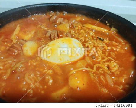 トッポッキ 鍋 フォーク 64216991