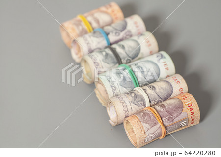 Roll of Indian rupee banknotes 64220280