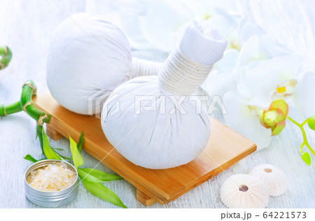ingredients for massage 64221573