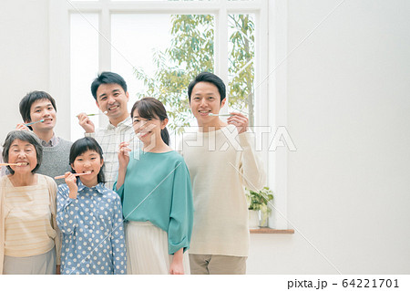 はみがき　全世代 64221701