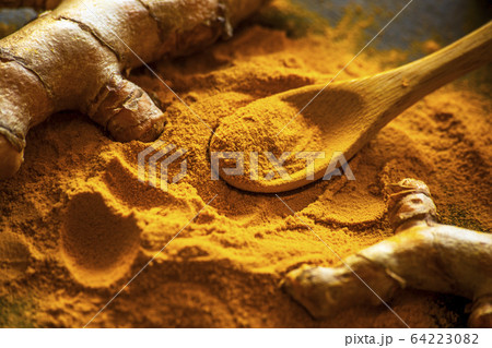 turmeric powder and fresh turmeric root turmeric powder and fresh turmeric root 64223082