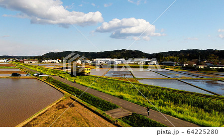 いすみ鉄道の上総中川 いすみ鉄道の上総中川 64225280