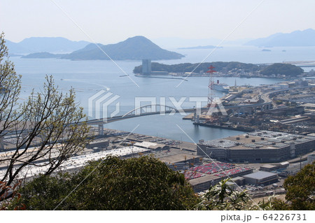 黄金山から臨む広島湾 64226731