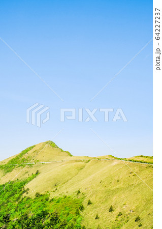 瓶ヶ森林道 64227237