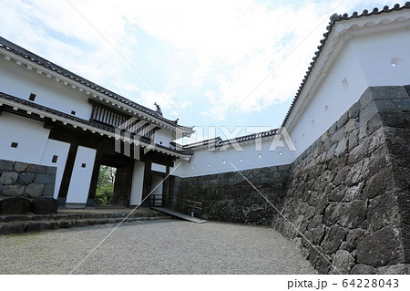 白石城 64228043