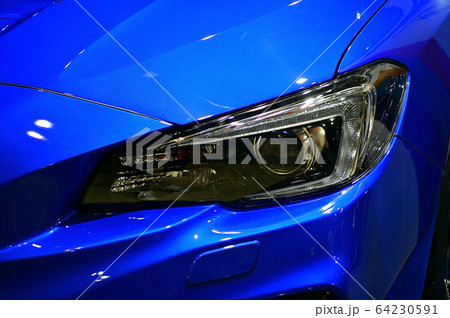 クルマ ヘッドライト 車 Headlight Ledの写真素材
