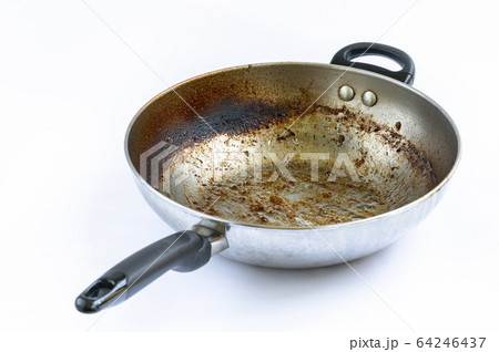 Iron frying pan with burning mark 64246437