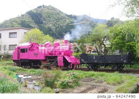 若桜鉄道　C12167　ピンク色SL　3 64247490