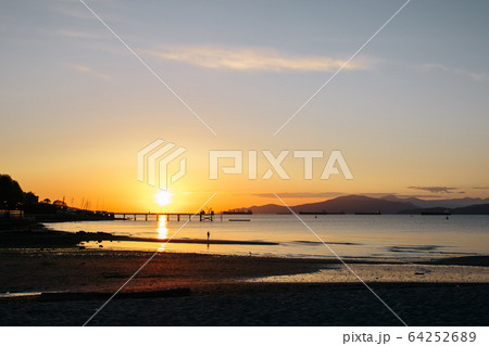 夏の夕焼け 夏の夕焼け 64252689