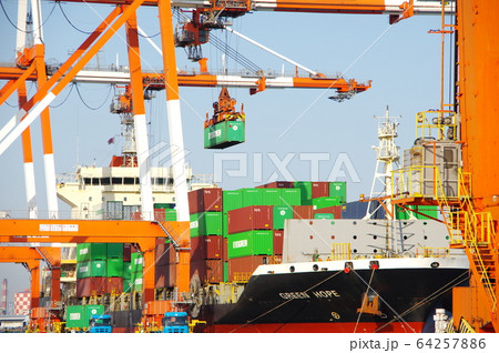 コンテナ埠頭 64257886
