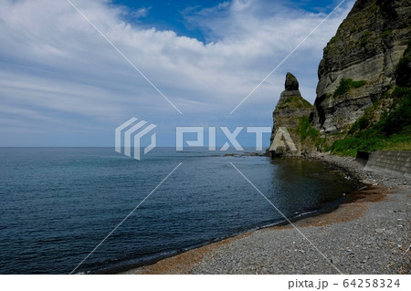 【北海道】セタカムイ岩(奇岩) 【北海道】セタカムイ岩(奇岩) 64258324