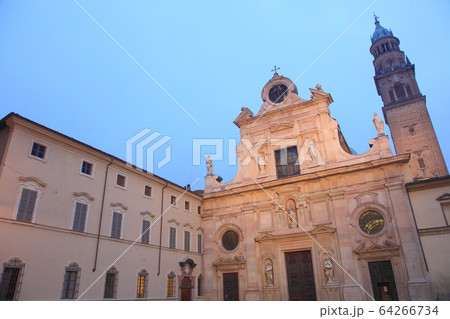 Parma at night, unesco world heritage, Italy 64266734