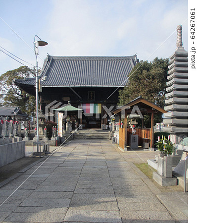 四国八十八箇所77番道隆寺、本堂03 64267061