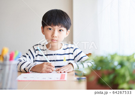 男の子 ライフスタイル 男の子 ライフスタイル 64267533
