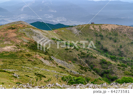 鈴鹿山脈　霊仙山の風景 64273581