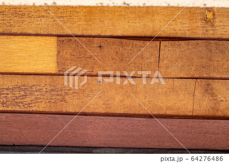 剥がれた軒天 剥がれた軒天 64276486