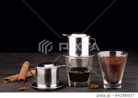 Coffee set for cooked coffee preparation with cinnamon sticks Coffee set for cooked coffee preparation with cinnamon sticks 64280037