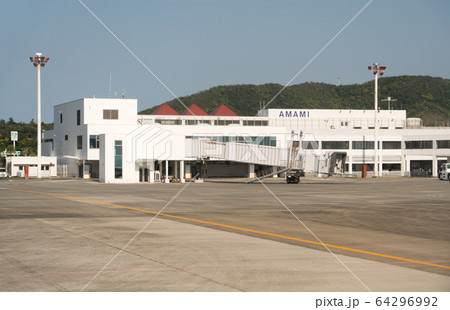 奄美空港 64296992