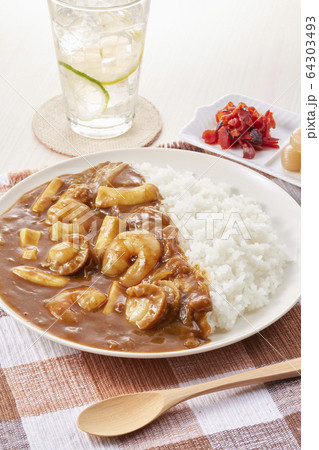シーフードカレー 64303493