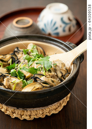 牡蠣ご飯 64309538