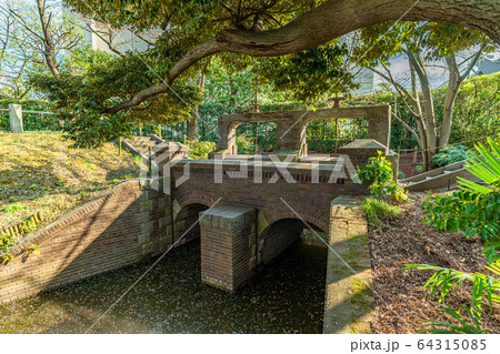 埼玉県 県指定有形文化財建造物 甚左衛門堰 埼玉県 県指定有形文化財建造物 甚左衛門堰 64315085