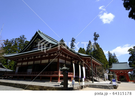 比叡山延暦寺 東塔 比叡山延暦寺 東塔 64315178