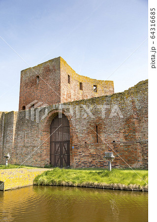 The ruin castle Teylingen in Sassenheim The ruin castle Teylingen in Sassenheim 64316685