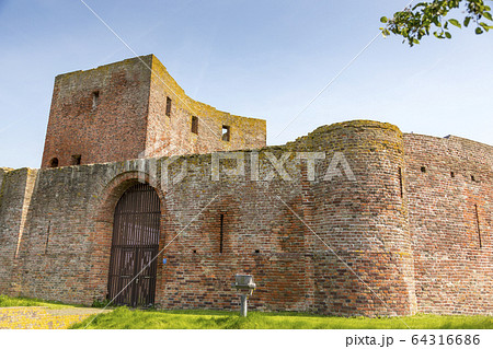 The ruin castle Teylingen in Sassenheim The ruin castle Teylingen in Sassenheim 64316686