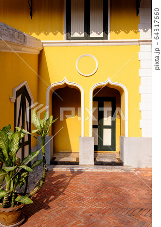 Wat Niwet Thammaprawat Ratchaworawihan - Thai 64317660