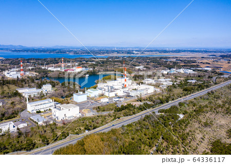 高速増殖炉 常陽と涸沼（茨城県大洗町） 64336117