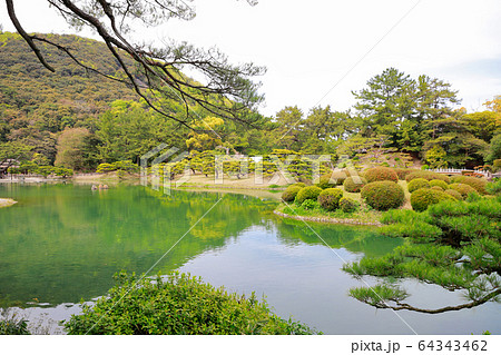 《香川県》栗林公園・池 64343462