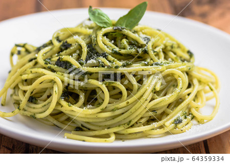 バジルスパゲッティ 64359334