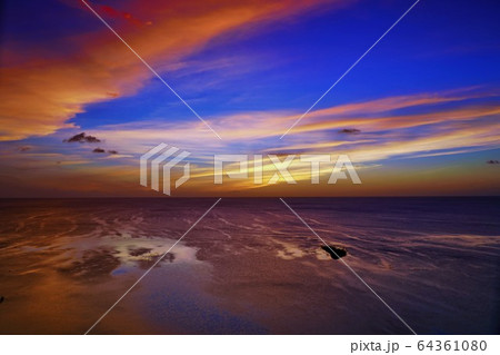 グアムの夕焼け　パートⅢ 64361080