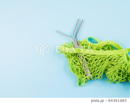 Stainless steel reusable straws in mesh bag 64361865